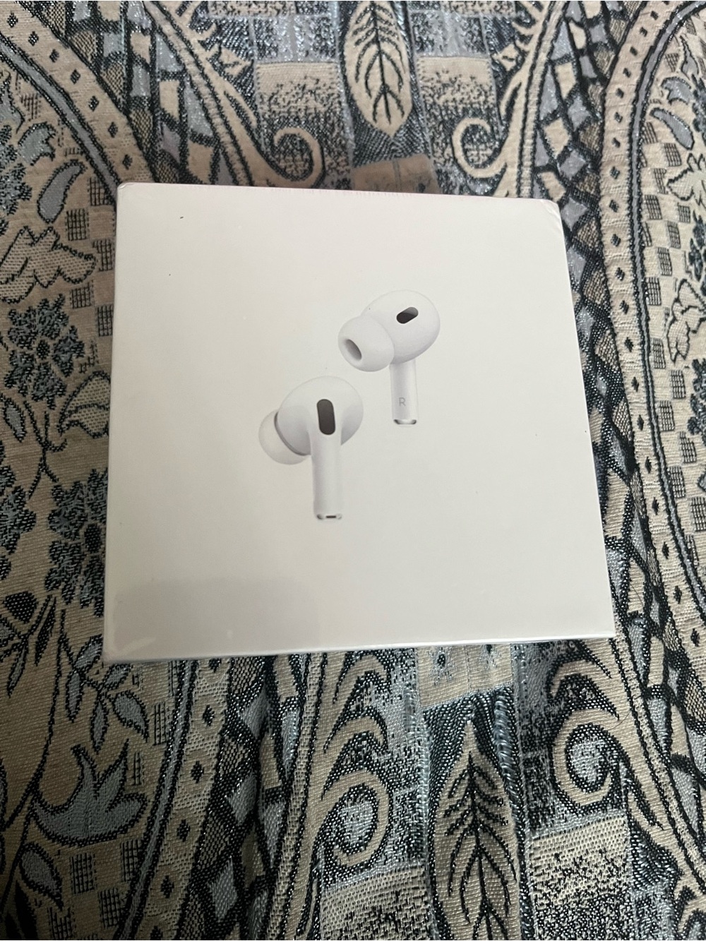 Apple AirPods Pro Wireless Earbud Headphones - White